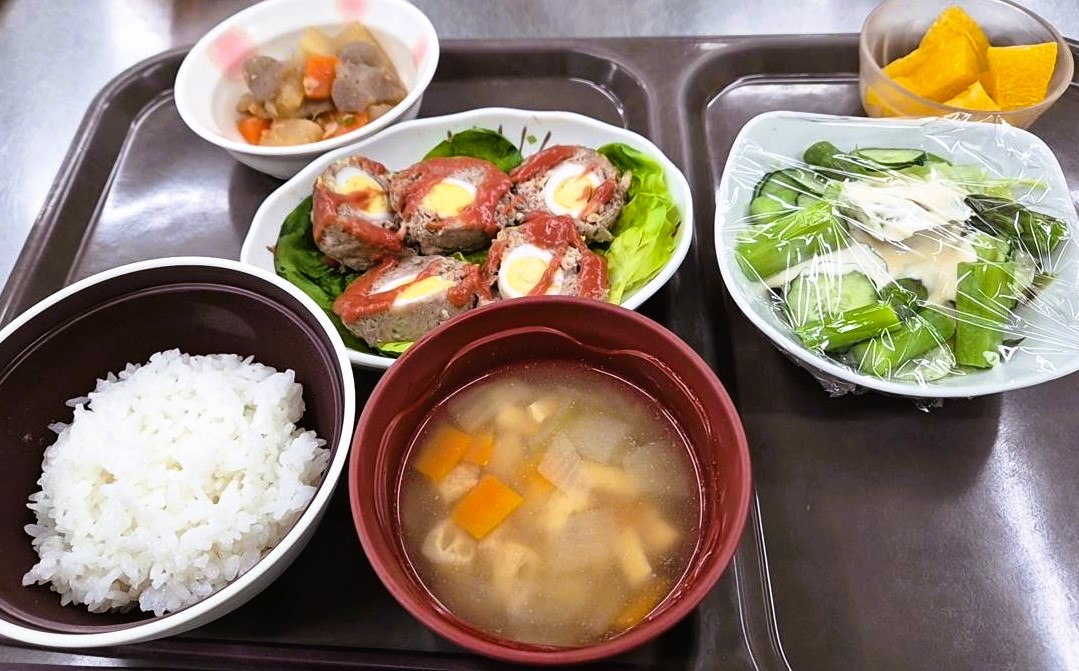 月曜 昼食