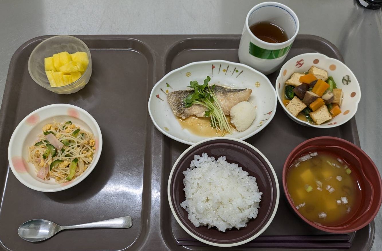 月曜 昼食