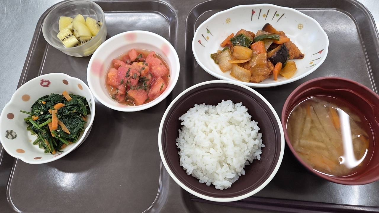 火曜 昼食